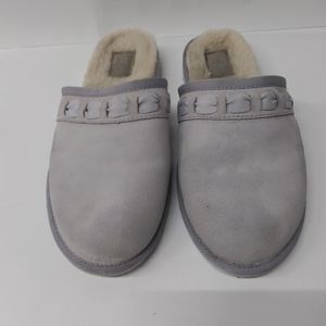 UGG Women Gray Slippers 9